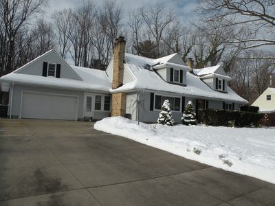 500 Winfield Way, Akron, OH, 44303