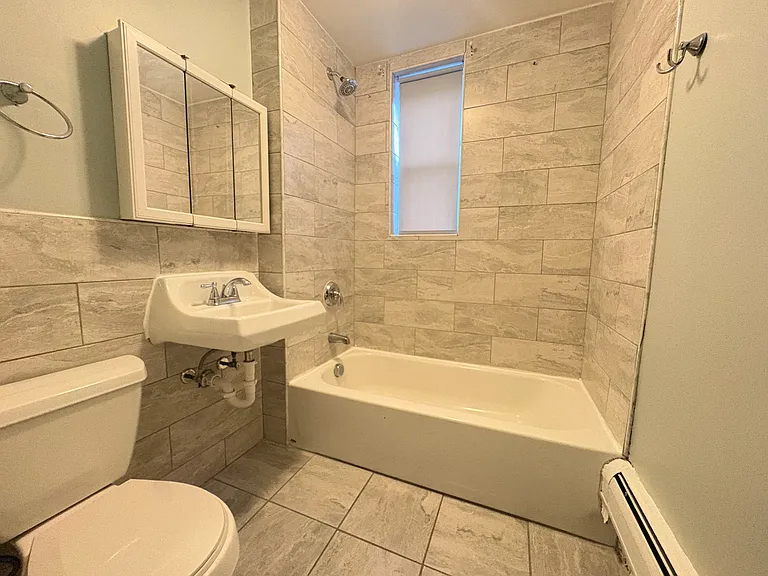 184 Garfield Ave #1 — Photo 4