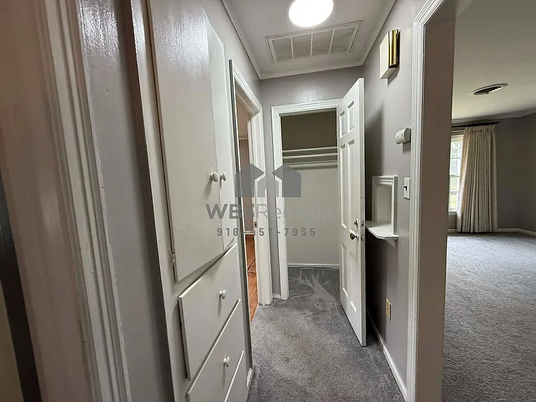 4210 Robertson Blvd — Photo 16