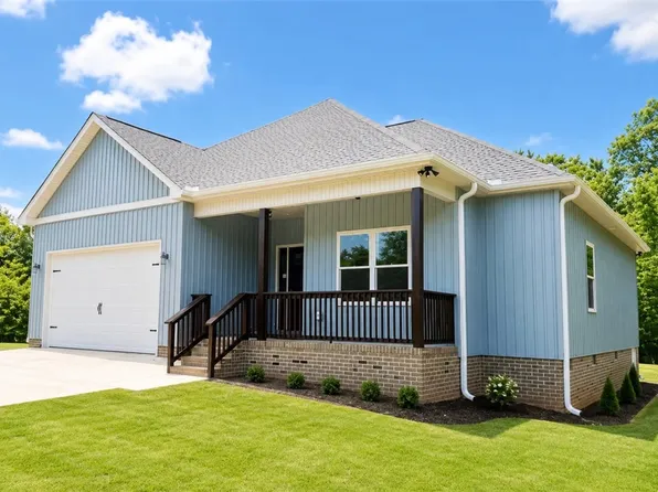 980 Love And Care Rd, Six Mile, SC 29682