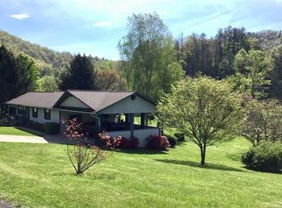 42 Shuler Farm Rd, Robbinsville, NC 28771
