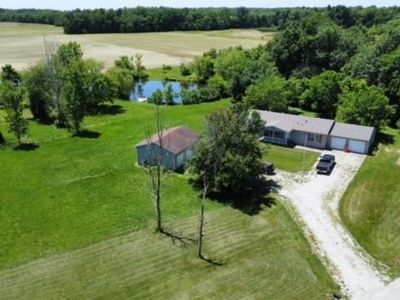 1054 Rocky Mountain Ave, Greenville, IL, 62246