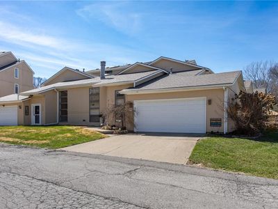 5122 Lamar Ave, Mission, KS, 66202