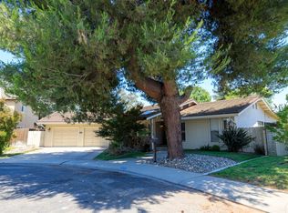 920 Foxcroft Ln, Modesto, CA 95355