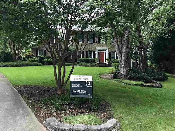 2nd image of 431 Willowbrook Dr