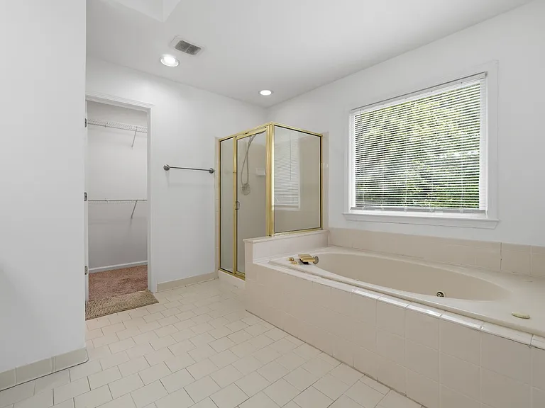 3616 Creek Arbor Ct — Photo 22