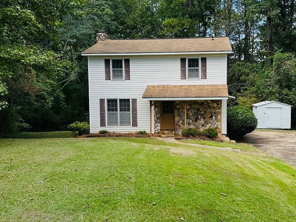 1st image of 115 W Pyne Dr