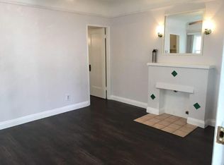 702 E State St, Redlands, CA 92374