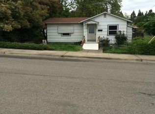 547 NE Boston St, Roseburg, OR 97470