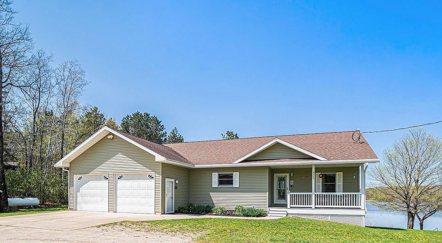 8223 W 18th Rd, Mesick, MI 49668 Zillow