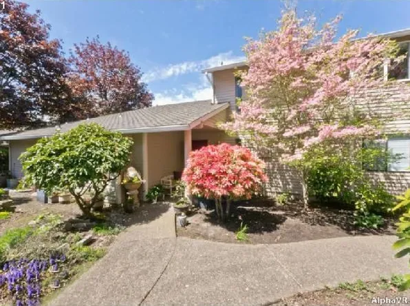 8235 SW Mariners Dr, Wilsonville, OR 97070