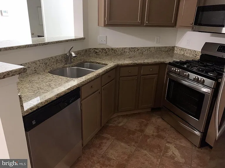 13085 Autumn Woods Way #201 — Photo 36