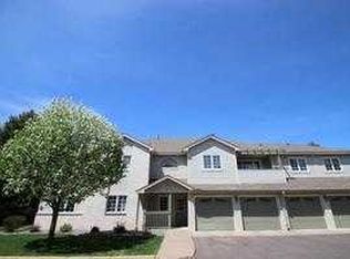 811 98th Ave NW #203-16, Coon Rapids, MN 55433