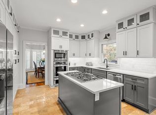 165 Spalding Creek Ct, Sandy Springs, GA 30350