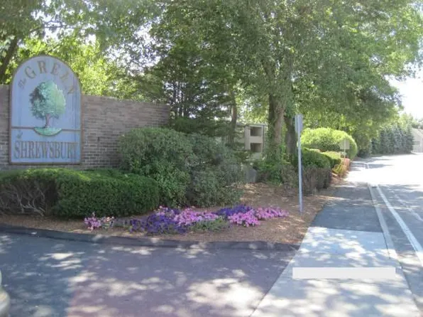 37 Shrewsbury Green Dr, Shrewsbury, MA 01545