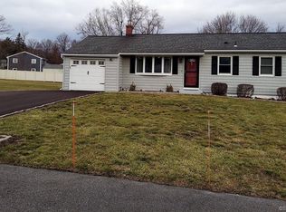 6 Birch Rd, Brookfield, CT 06804