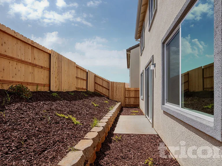 11617 Venitia Ln — Photo 16