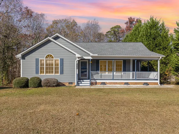 152 Ridge Way Ln, Clayton, NC 27520