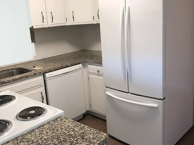 333 Vincellette St #82 — Photo 7