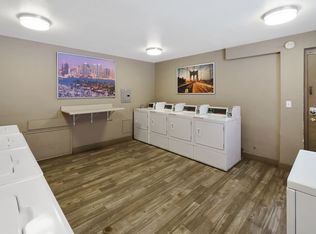 Vista Pines, El Cajon, CA 92021