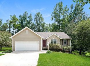 1422 Elliotts Ln, Auburn, GA 30011