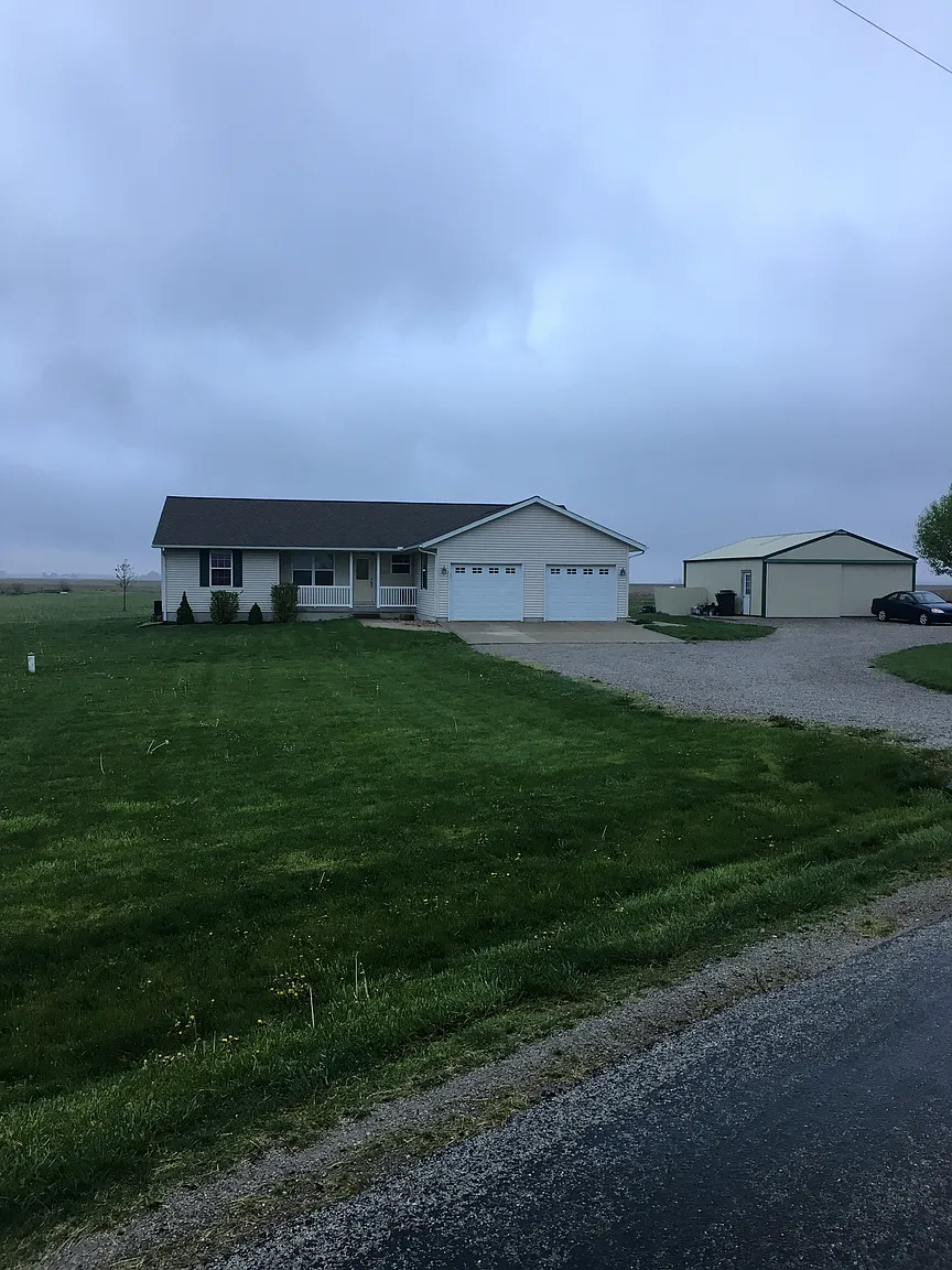 2153 County Road 500e photo 1
