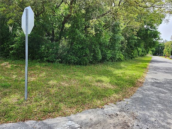 4th image of 1640 W Lorraine Dr