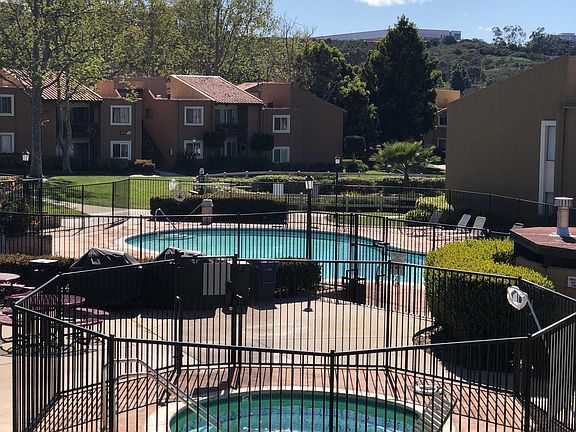 3rd image of 17151 W Bernardo Dr