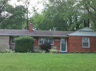 7 Glenmore Dr, Middletown, OH 45042