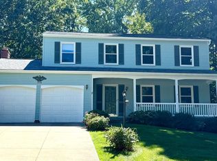 2696 Olentangy Dr, Akron, OH 44333