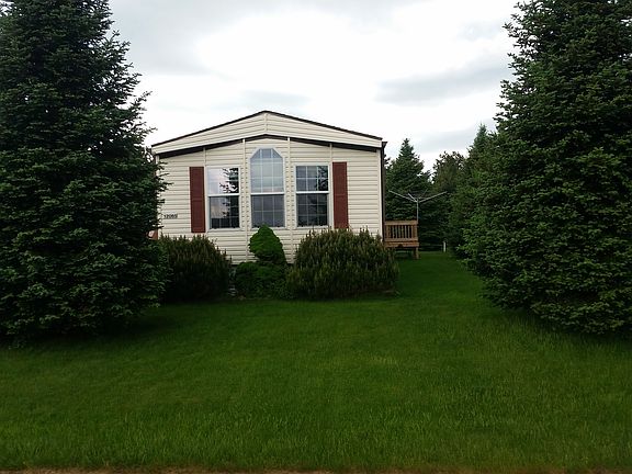 2nd image of 12085 Woodland Dr