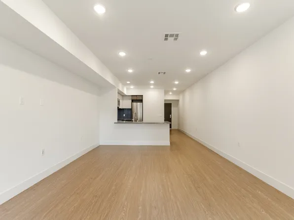 (undisclosed Address), Los Angeles, CA 90005