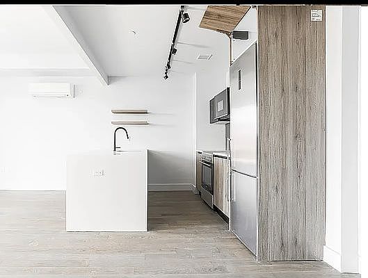 3rd image of 2811 Tilden Ave #4B