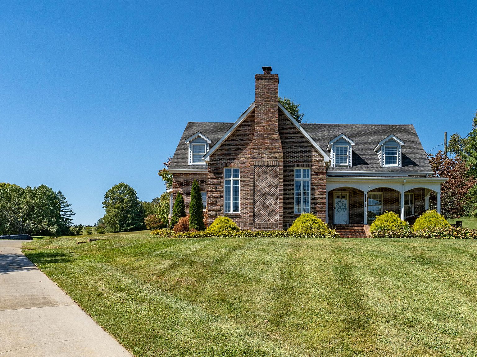 1501 Willowbrook Dr, Johnson City, TN 37601 Zillow
