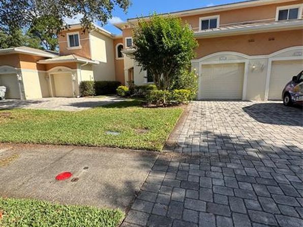 2565 Stockbridge Sq SW