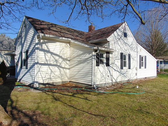 3rd image of 620 Brewer St