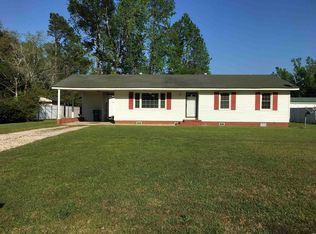 202 S Oliver Blvd, Hemingway, SC 29554