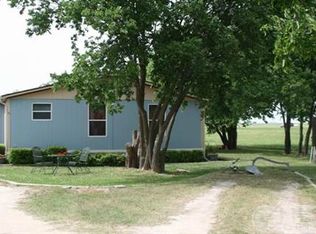 205 Wolfe St, Ponder, TX 76259
