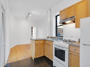 408 W 48th St APT 5RW, New York, NY 10036