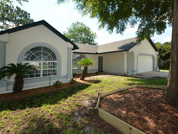 2nd image of 2165 Waterfoot Ln