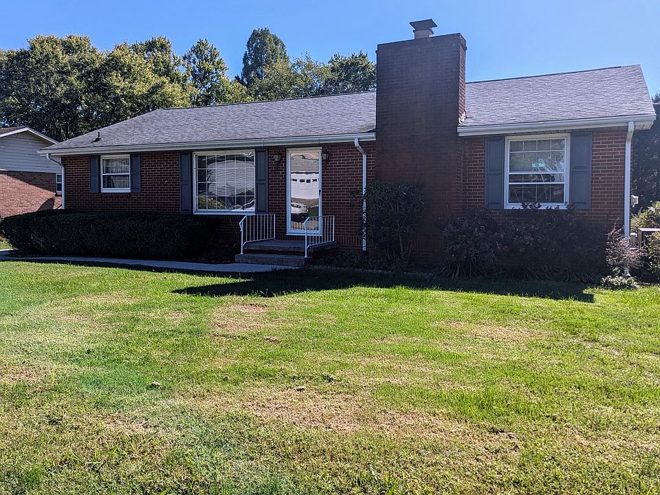 1st image of 1774 Linda Ln