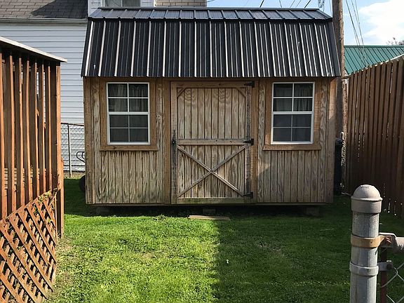 3rd image of 8001 Carolina Ave