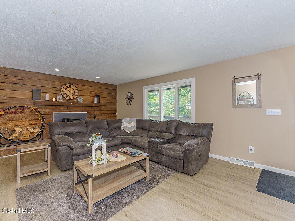 1554 Thompsons Lake Road, East Berne, NY 12059 Zillow