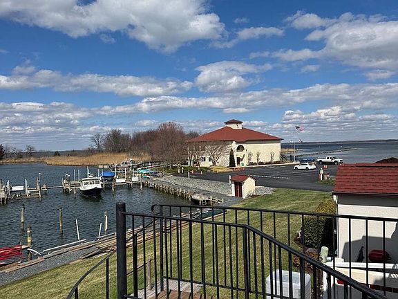 5th image of 23 Queen Victoria Way