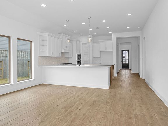 2nd image of 21303 Manatee Rock Ln