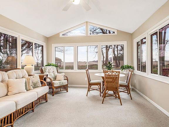 Sunroom-4 Seasons Room