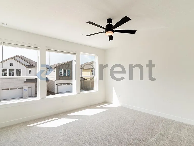 1016 Brickell Loop #B — Photo 7