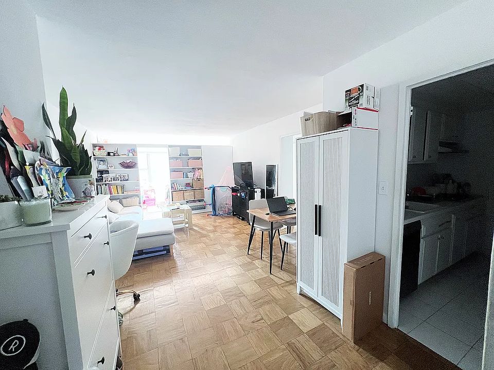 1st image of 245 E 63rd St APT 1917