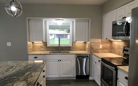 4th image of 1579 Buck St