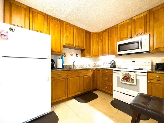2nd image of 322 Knotty Pine Circle #A1